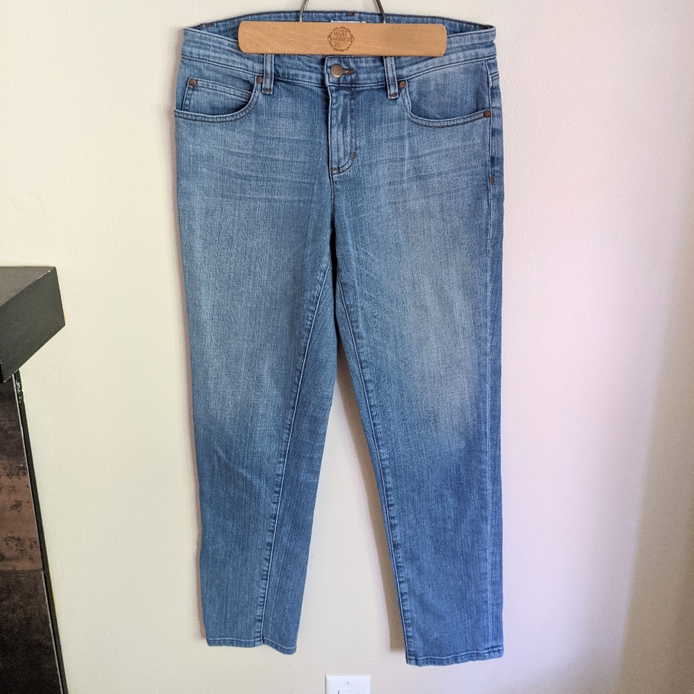 Eileen Fisher Organic Cotton Blend Straight Leg Jeans Light Wash Women's 6